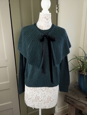 Maeve Anthropologie NWT Tie Neck Ribbed Cape Sweater Emerald Green Small